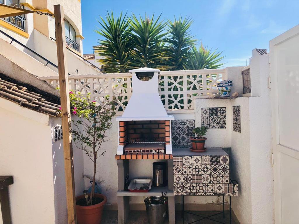 Mediterranean House 格兰阿利坎特 外观 照片